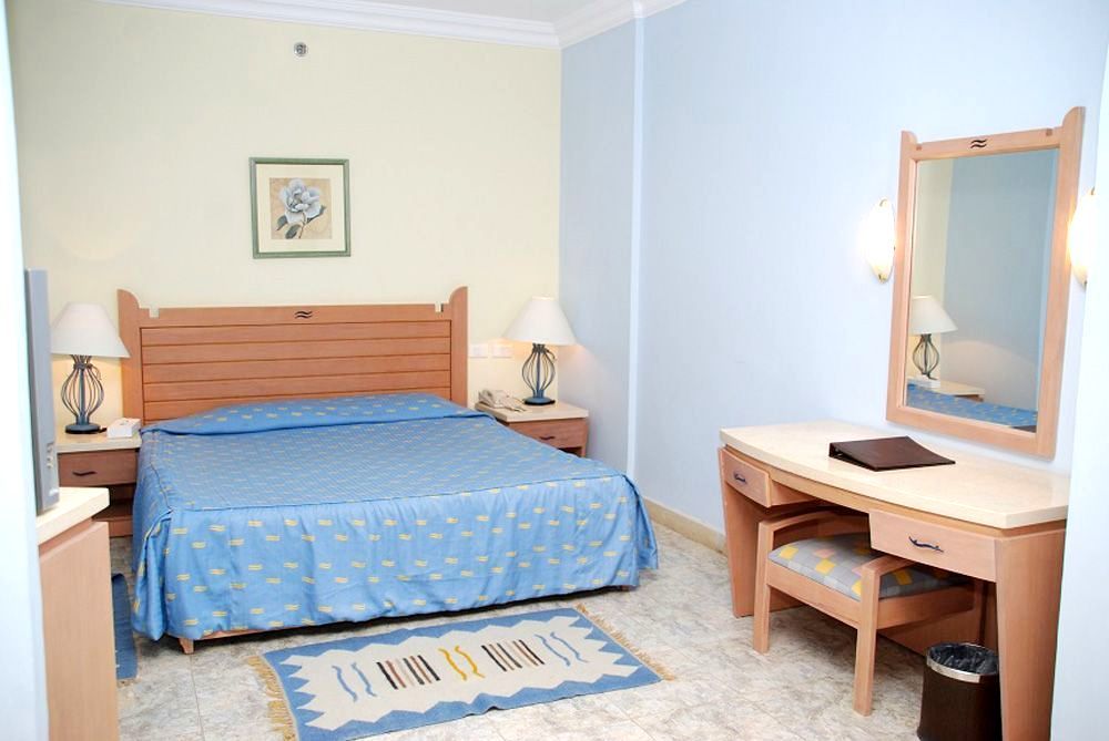 Royal Lagoons Aqua Park Hurghada Exterior photo