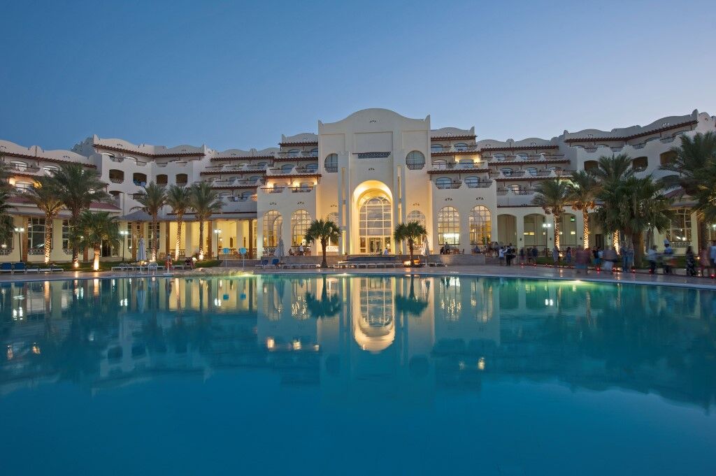 Royal Lagoons Aqua Park Hurghada Exterior photo